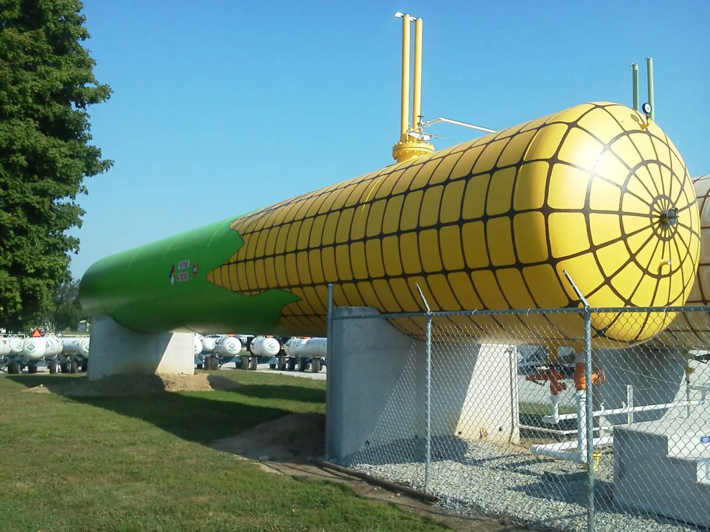 Propane Tank (2)